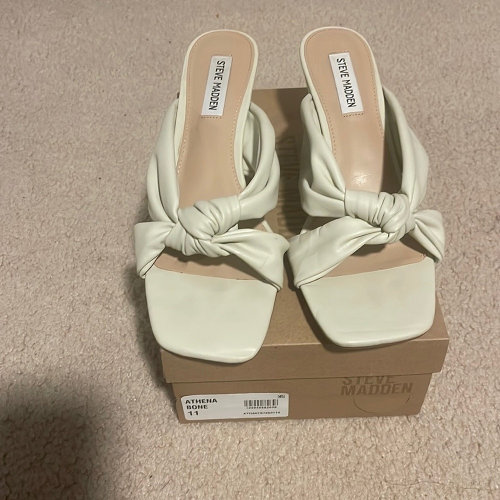Steve Madden Athena Bone women’s size 11 square toe heels